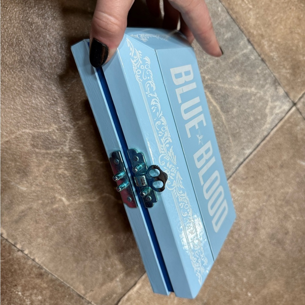 Blue Blood Makeup Palette